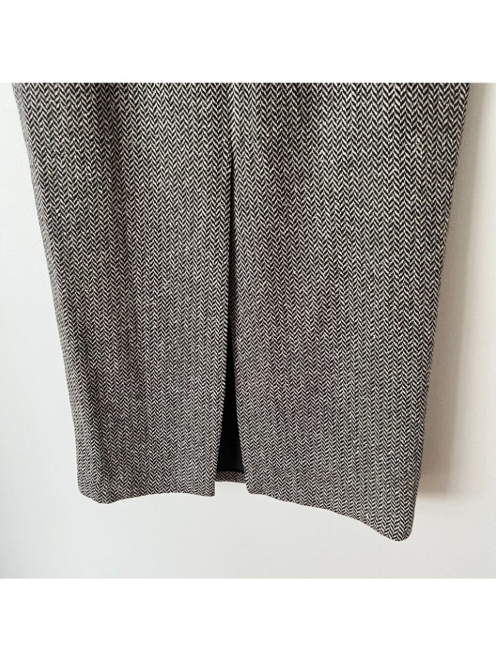 Vintage Talbots Long Wool Blend Black White Herringbone Skirt Women's Size 14 - Picture 6 of 10